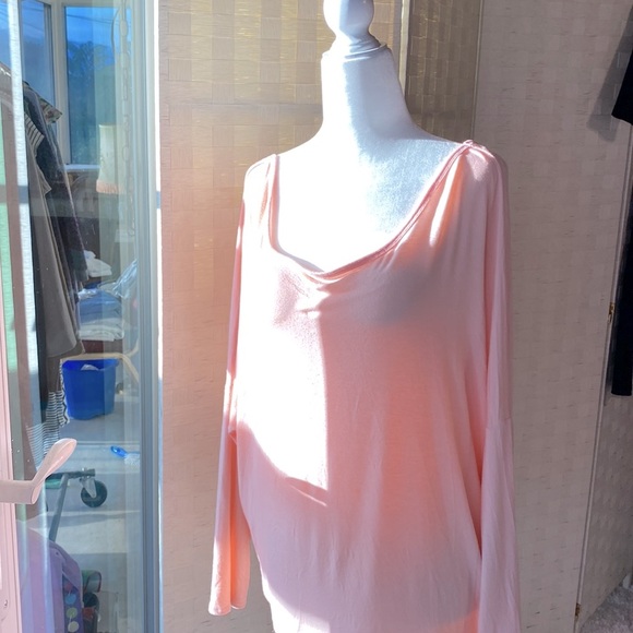 GAIAM BALLET BARBIE PINK LONG SLEEVE T SHIRT  TUNIC WITH SCOOP NECK Sz S… - Picture 2 of 12